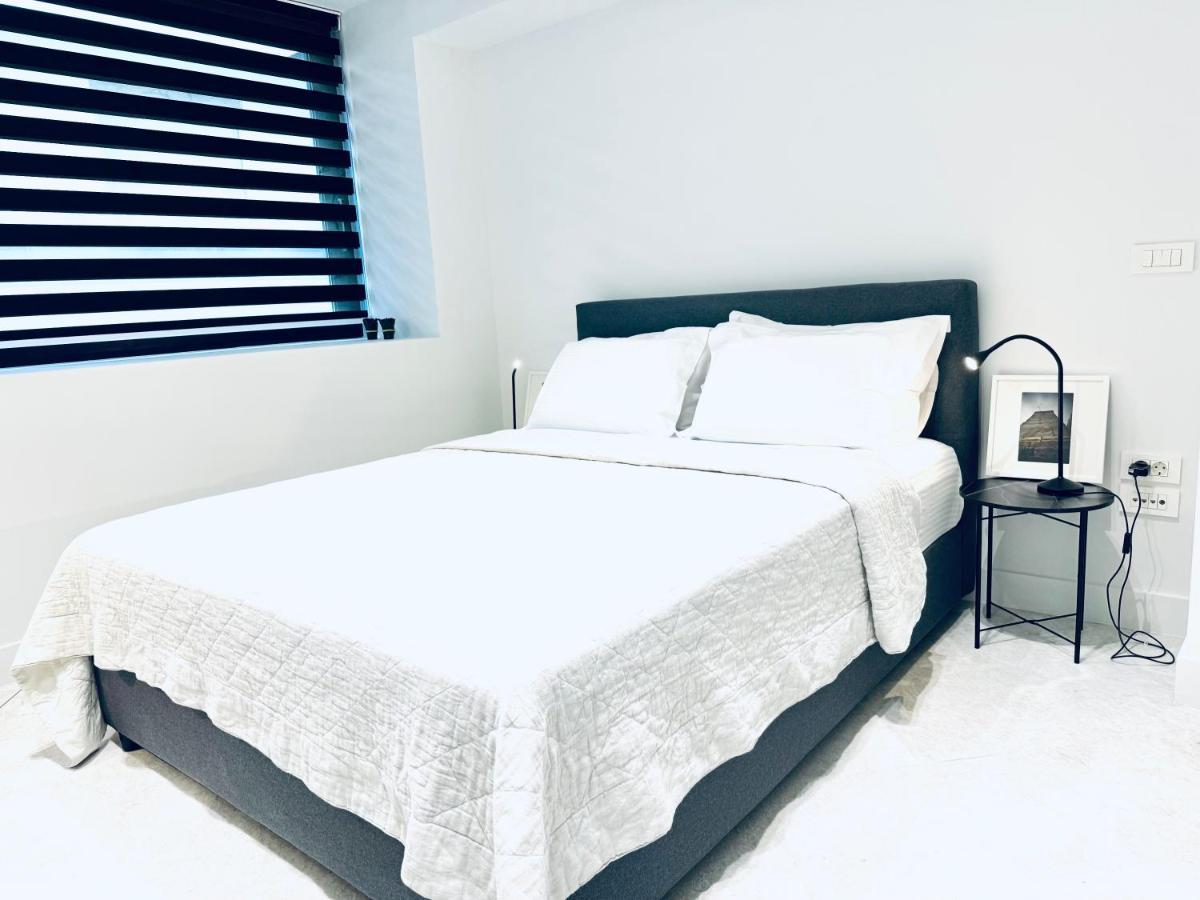 Stylish Central Superior Bedroom In Kolonaki Αθήνα Εξωτερικό φωτογραφία