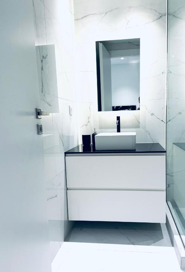 Stylish Central Superior Bedroom In Kolonaki Αθήνα Εξωτερικό φωτογραφία